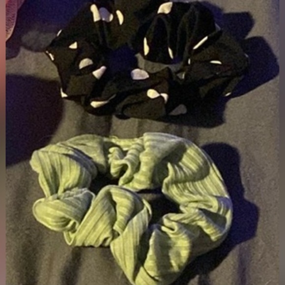 Trade Bundle For Niken - Picture 2 of 16